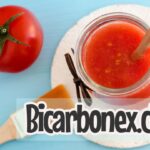 Mascarilla de tomate y bicarbonato: una solución natural para eliminar las manchas